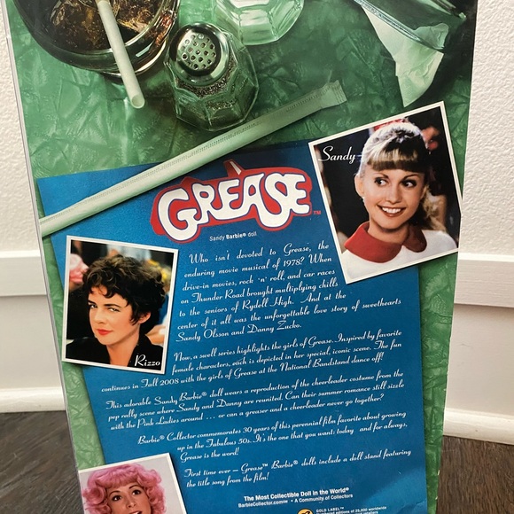 Barbie Collector Pink Label Grease Sandy as Cheerleader - Picture 4 of 4